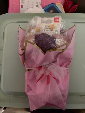 The North Face Women's Purple Bath & Body Gift Bundle